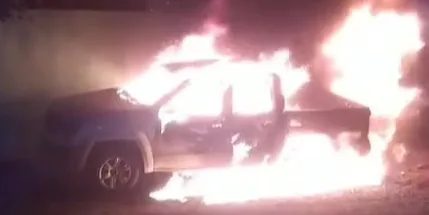 Empresário é morto depois de ter carro incendiado durante carreata pró-Flávio
