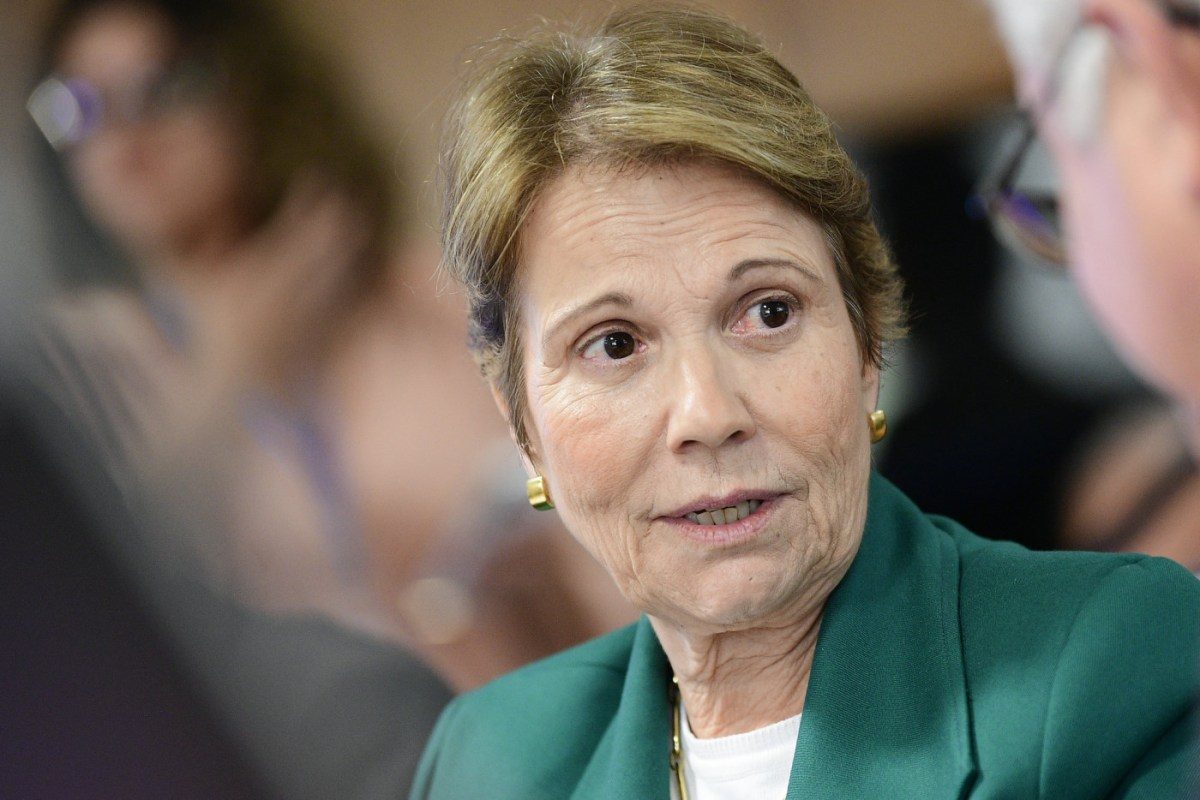 Ex-ministra de Bolsonaro reconhece vitória de Lula após Flávio questionar resultado