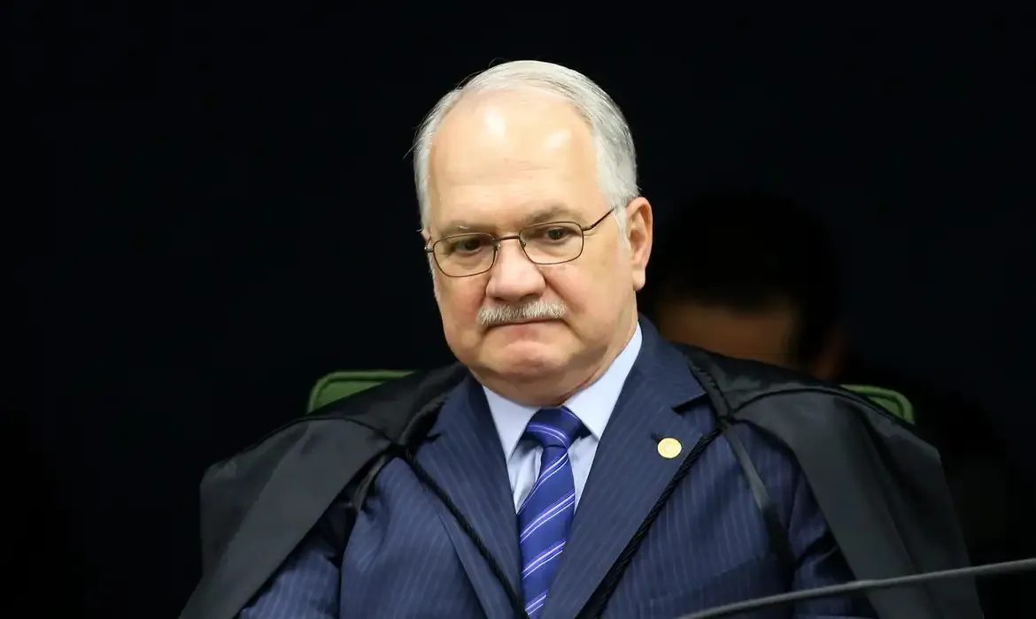 Fachin critica protagonismo judicial e alerta para ‘governo dos juízes’