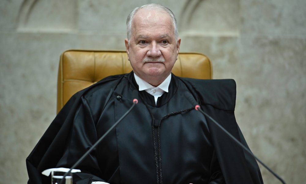 Fachin diz que desafios do Brasil aguardam quem for eleito