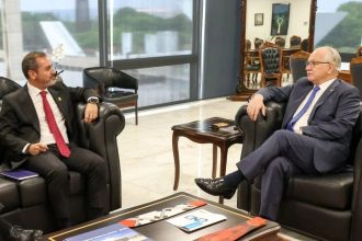 Fachin manda PF enviar todas as menções a ministros no caso Master