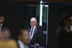 Fachin pede respeito ao resultado das urnas e diz que Brasil precisa de paz