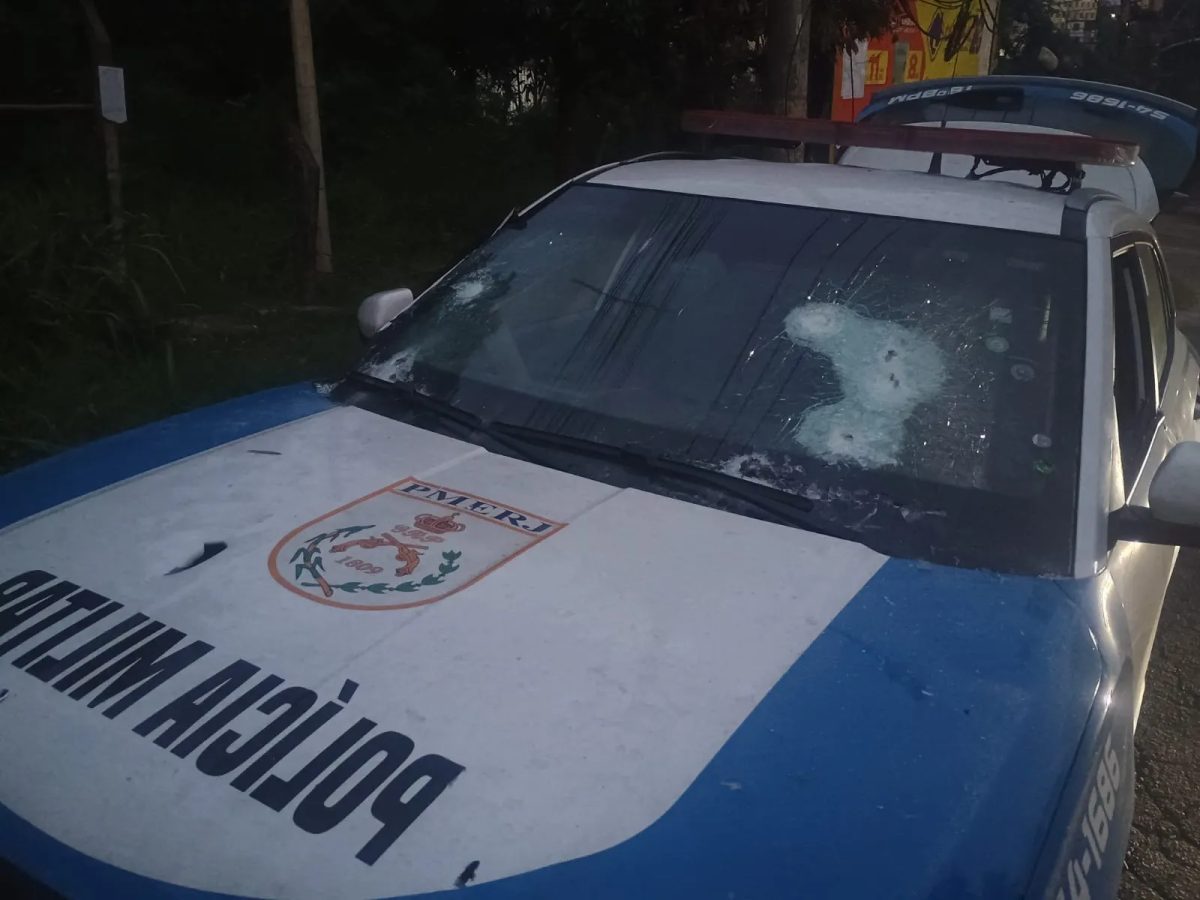Fardados e em viatura da PM: como agentes do Bope foram confundidos com criminosos no Rio