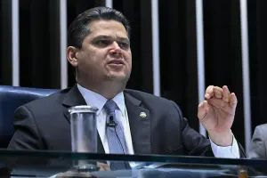 Federação União-PP anuncia apoio à reeleição de Alcolumbre