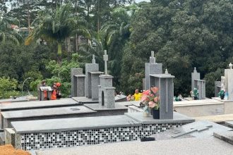 Filho morre ao cair dentro do túmulo do próprio pai em cemitério de Linhares, no ES