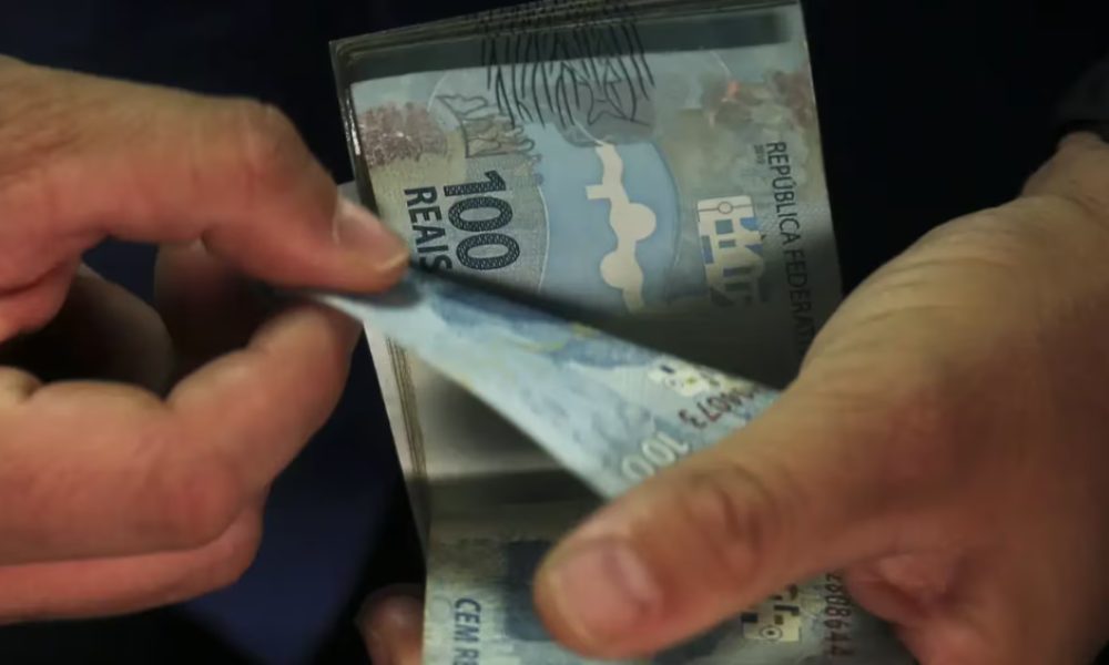 Fim da escala 6×1: qual o impacto previsto no PIB e nas empresas?