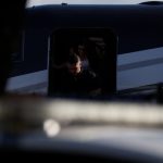 Flávio Bolsonaro usou passaporte diplomático cancelado para entrar nos EUA
