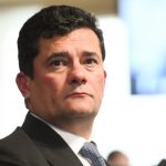 Flávio deixar o país é compreensível, diz Sergio Moro