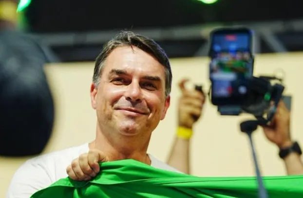 Flávio lamenta transformação da Paulista em cena de ‘The Walking Dead’