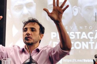 Flávio será um governo com mais poder que o Lula, diz Renan Santos