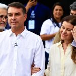 Flávio visitará Jair Bolsonaro nesta terça-feira