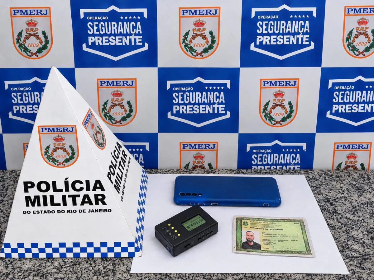 Foragido da Justiça é preso suspeito de tentativa de furto a joalheria em shopping de Teresópolis
