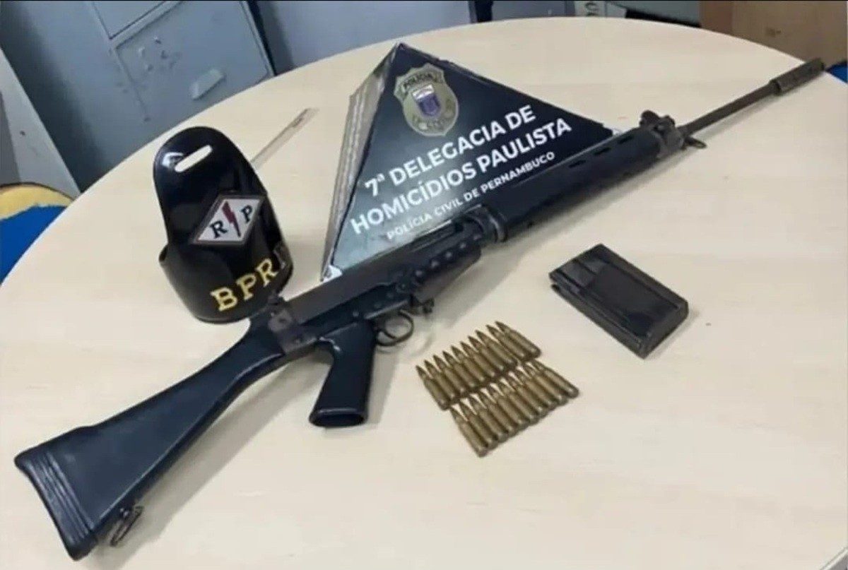 Fuzil desaparecido após fuga de soldado do Exército é localizado e apreendido após 11 dias