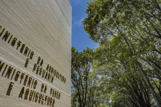 Governo avança para retomar exportação de pescado à UE