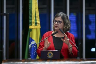 Governo consegue apoio e espera aprovar PEC que acaba com a escala 6x1 nesta quarta