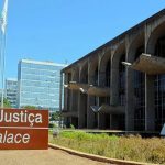 Governo Lula pede auditoria em sistemas de moderação da Meta
