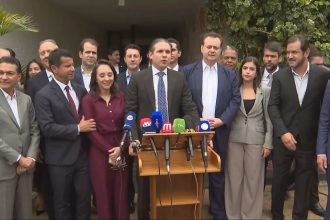 Hugo Motta quer votar sistema distrital misto ainda neste ano