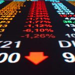 Ibovespa desaba após reeleição de Lula e ações recuam até 58%; veja maiores quedas