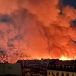 Incêndio destrói mercado coberto mais antigo de Paris