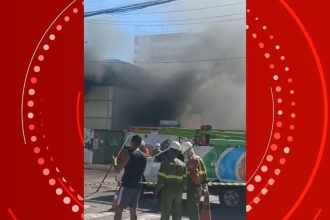 Incêndio em subestação de energia elétrica é apagado após três horas de trabalho dos bombeiros; alguns bairros seguem afetados