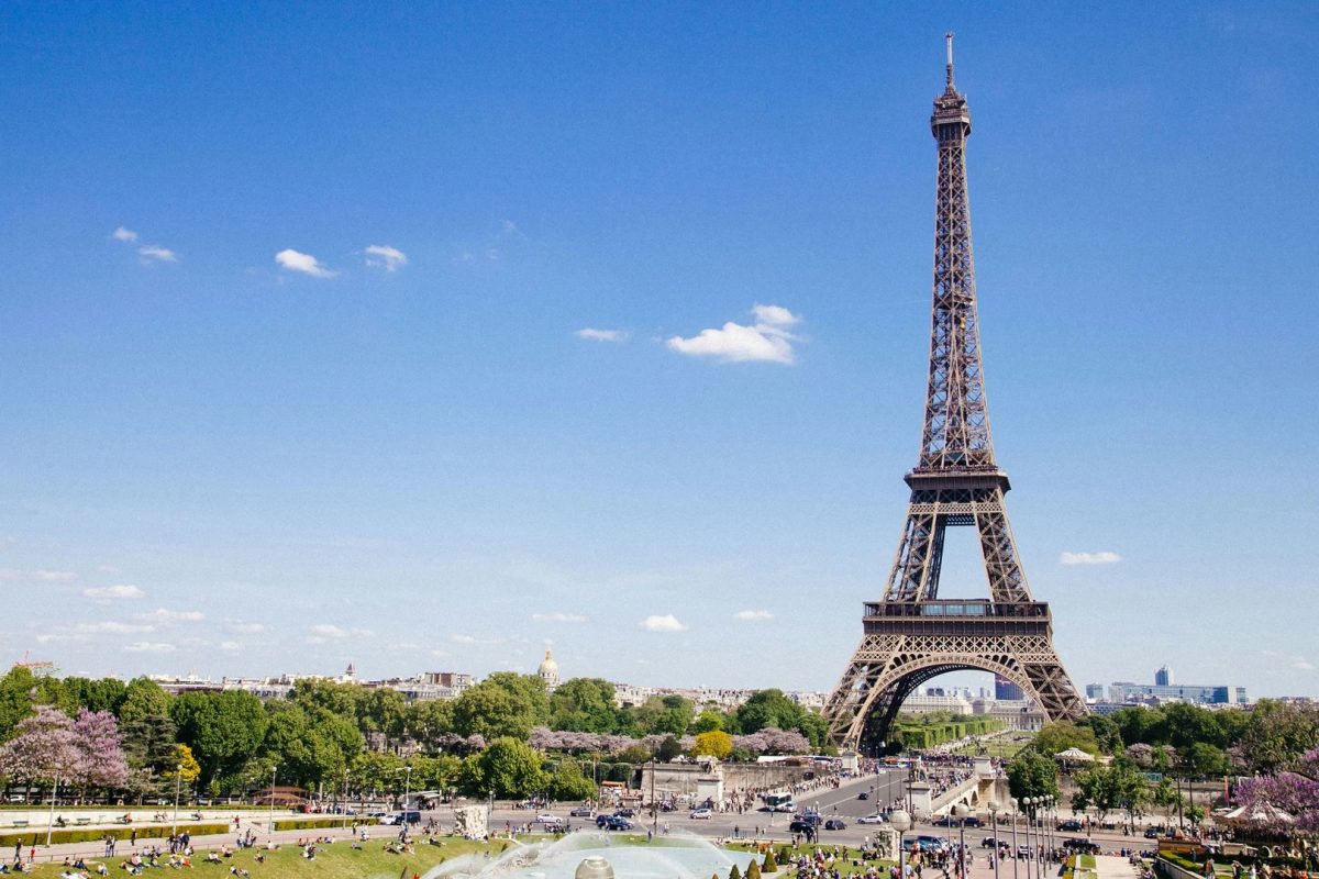 Inflação anual da França acelera para 3,1% em setembro