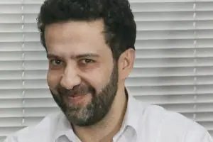 Janones admite ter apagado mais de 500 mensagens do ‘Exército do Lula’