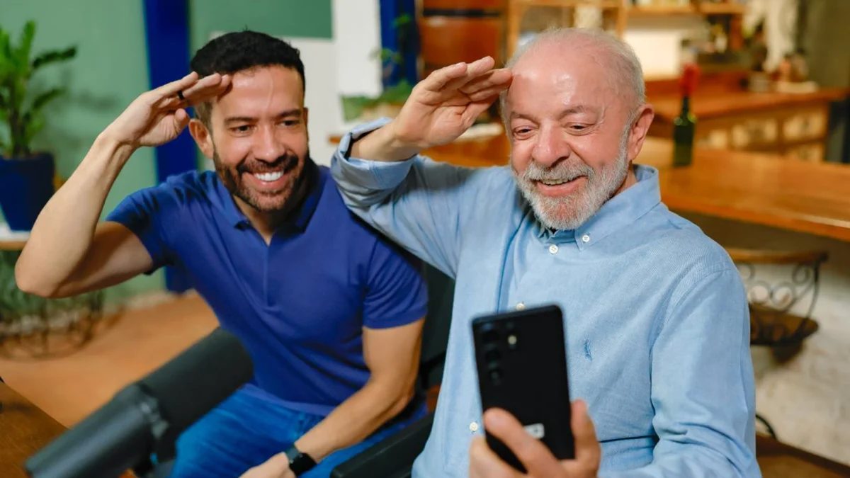Janones e Lula comemoram resultado do Datafolha: “Só vitória”