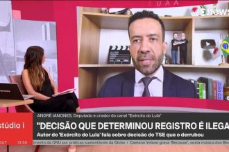Janones nega ter postado fake news em canal e diz que vai acionar advogada de Flávio Bolsonaro por calúnia