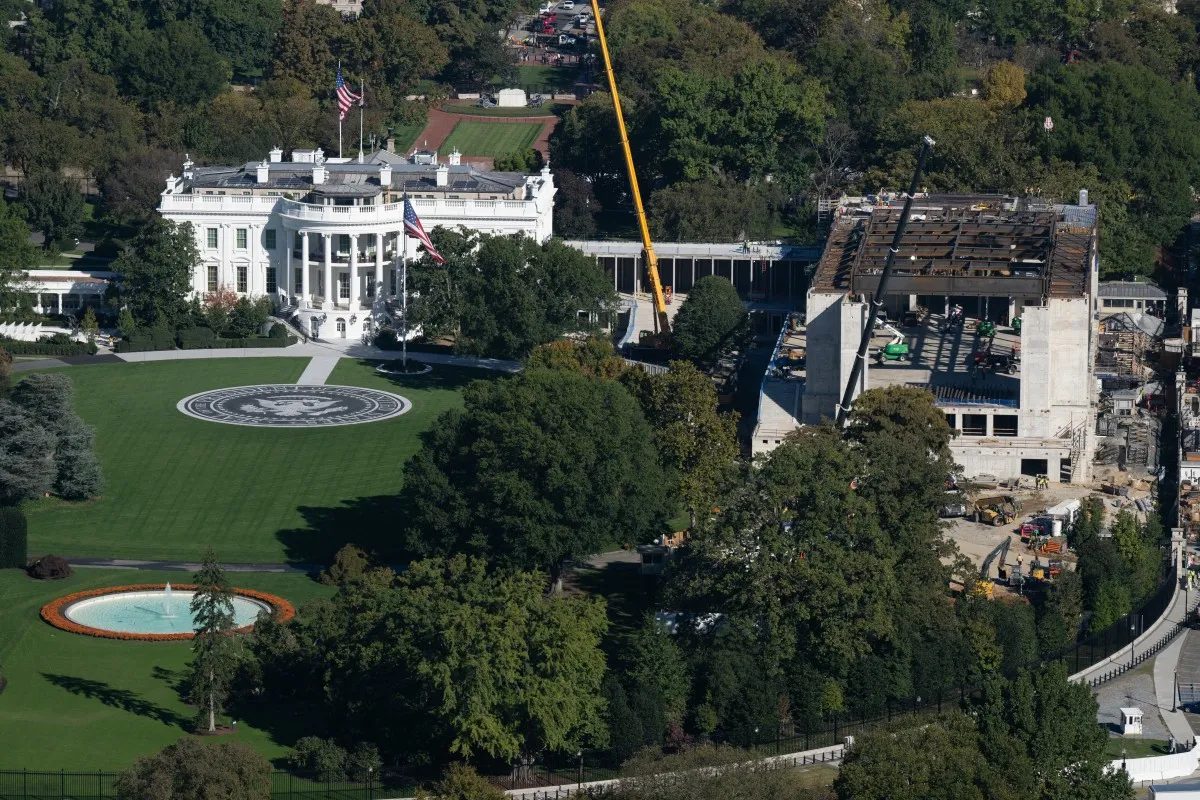 Juíza suspende projeto de campo de golfe de Trump em Washington