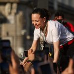 Líder da oposição, María Corina Machado volta à Venezuela após quase um ano no exílio