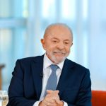 Lula defende crescimento contra dívida e descarta corte de gastos
