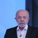 Lula diz que Flávio desrespeita povo pobre do país: ‘Chamou Bolsa Família de bolsa farelo’