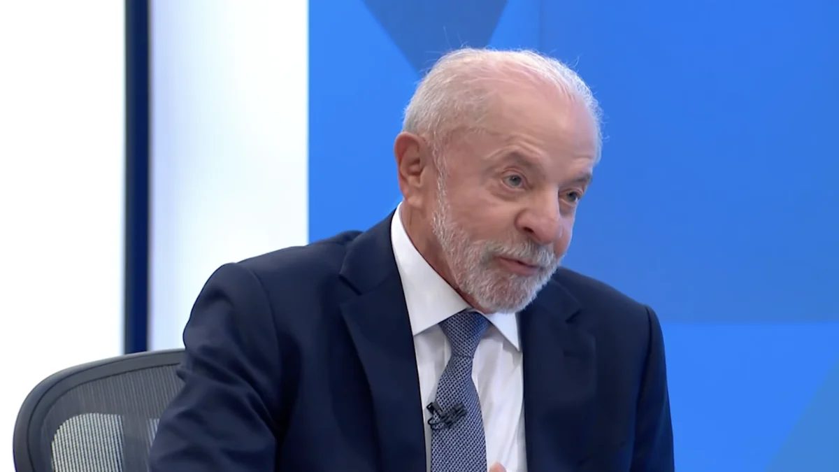 Lula diz ser a favor de reduzir maioridade penal para crimes hediondos