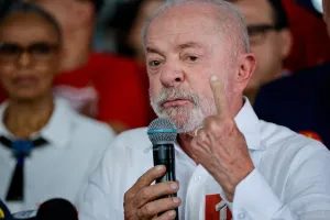Lula é reeleito presidente da República
