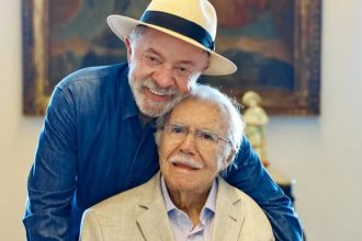 Lula liga para José Sarney e agradece apoio à reeleição