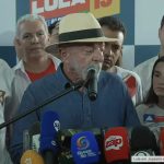 Lula pede que idosos façam do voto uma “questão de honra”