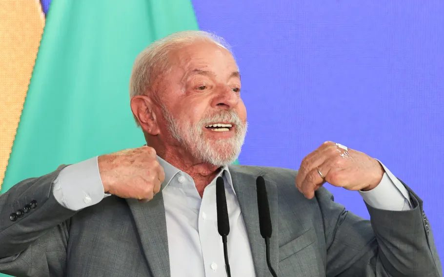 Lula vence em 13 Estados e vira em Minas, quebrando histórico eleitoral