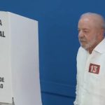 Lula vota em São Bernardo do Campo