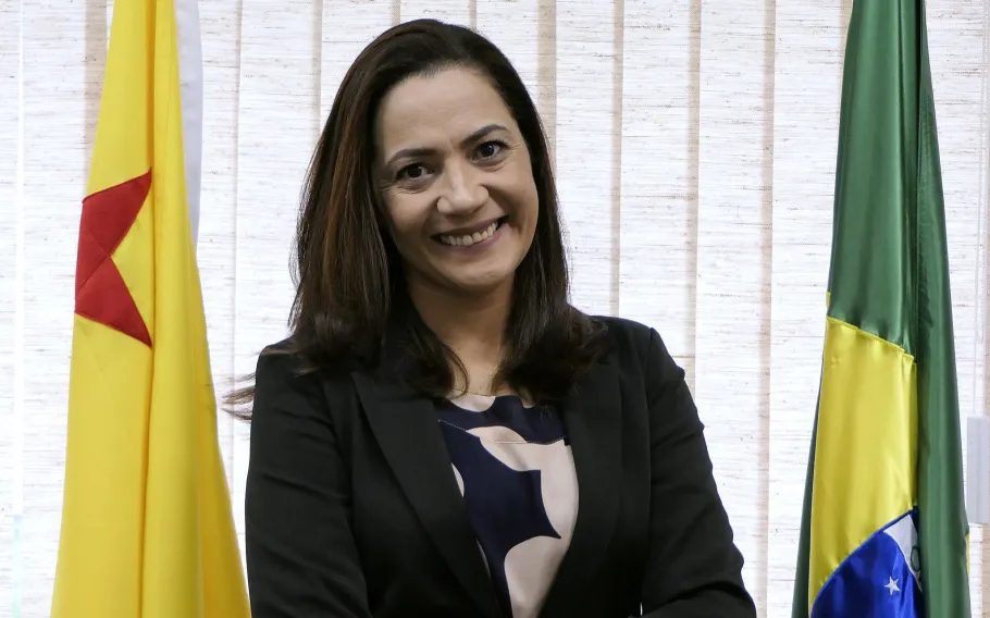 Mailza Assis (PP) é reeleita governadora do Acre
