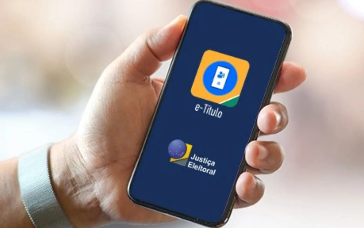 Mais de 1 milhão de eleitores justificam ausência pelo e-Título até as 9h, diz TSE
