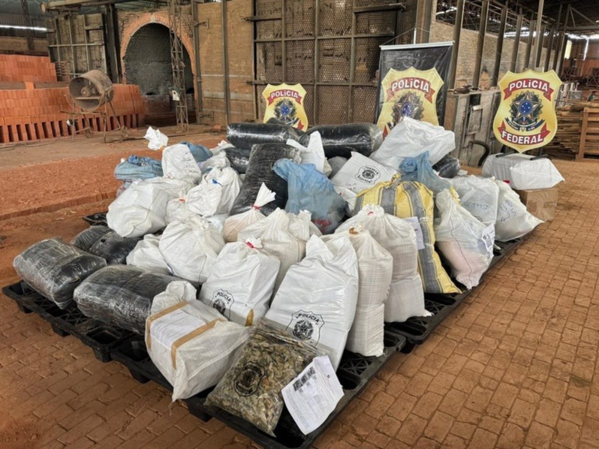 Mais de 1,5 tonelada de drogas é incinerada no Acre
