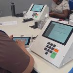 Mais de 329 mil eleitores estão aptos a votar neste domingo em Macaé, Rio das Ostras e Casimiro de Abreu; urnas são distribuídas