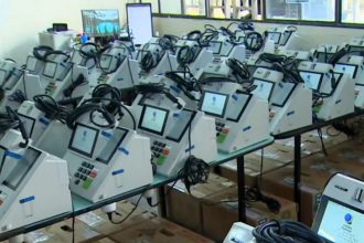 Mais de 4,3 mil seções eleitorais mudaram de local para o 2º turno; veja como consultar onde votar