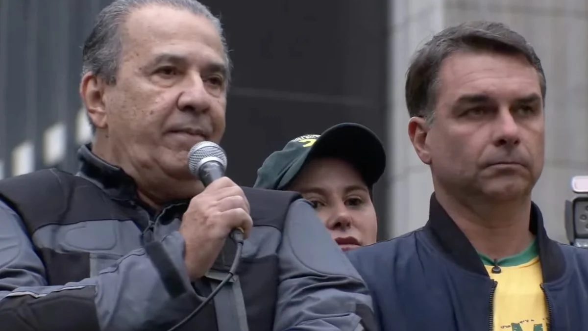 Malafaia criticou viagem de Bolsonaro aos EUA em 2022: “Um líder fica”