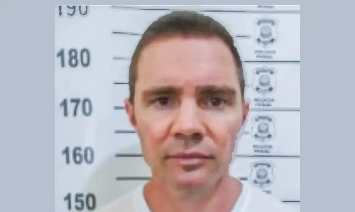 Master exigiu combinar perguntas antes de entrevista de Vorcaro à CNN