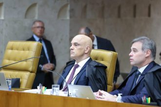 Master: PGR diz não ver abuso de autoridade de Mendonça apontado por Moraes em pedido de investigação