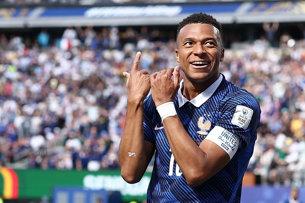 Mbappé e a China: humor em um país, ofensa em outro