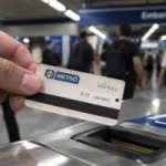 Metrô de São Paulo aposenta bilhete magnético depois de 52 anos