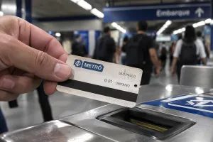 Metrô de São Paulo aposenta bilhete magnético depois de 52 anos