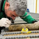 Mineradora australiana identifica alto teor de terras raras em novo projeto de exploração no Sul de MG